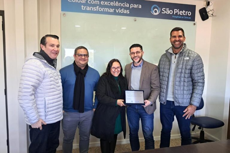 Hospital Banco de Olhos recebe vereadora Cláudia Araújo e celebra novos investimentos para o atendimento SUS